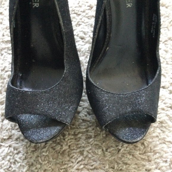 Platform Heels - Picture 11 of 16